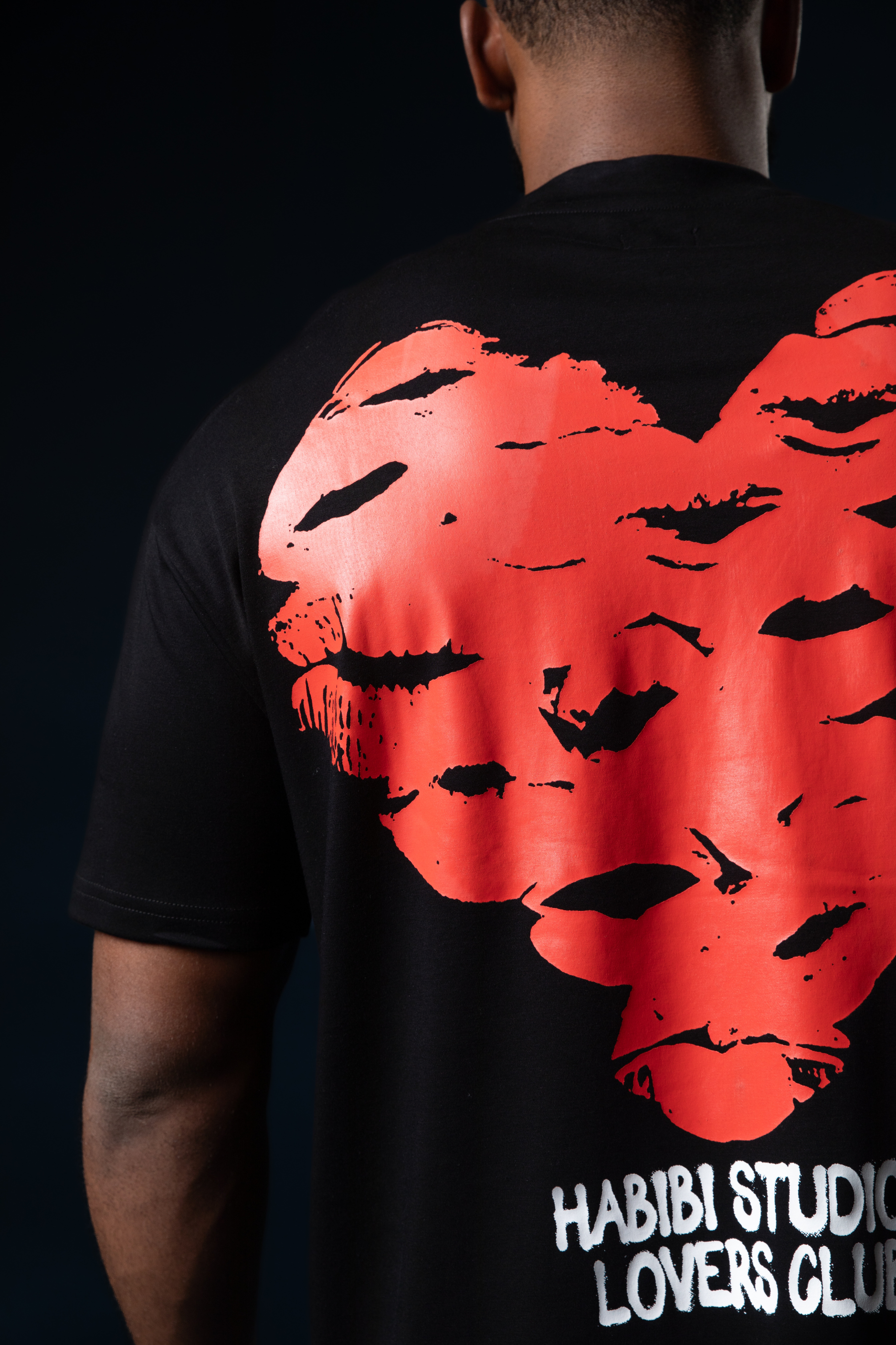 LOVERS CLUB - HEART OVERSIZE